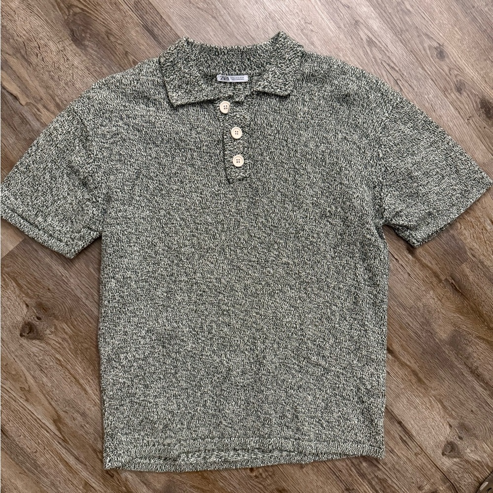 Men's Short-Sleeve Knit Polo in Olive Green